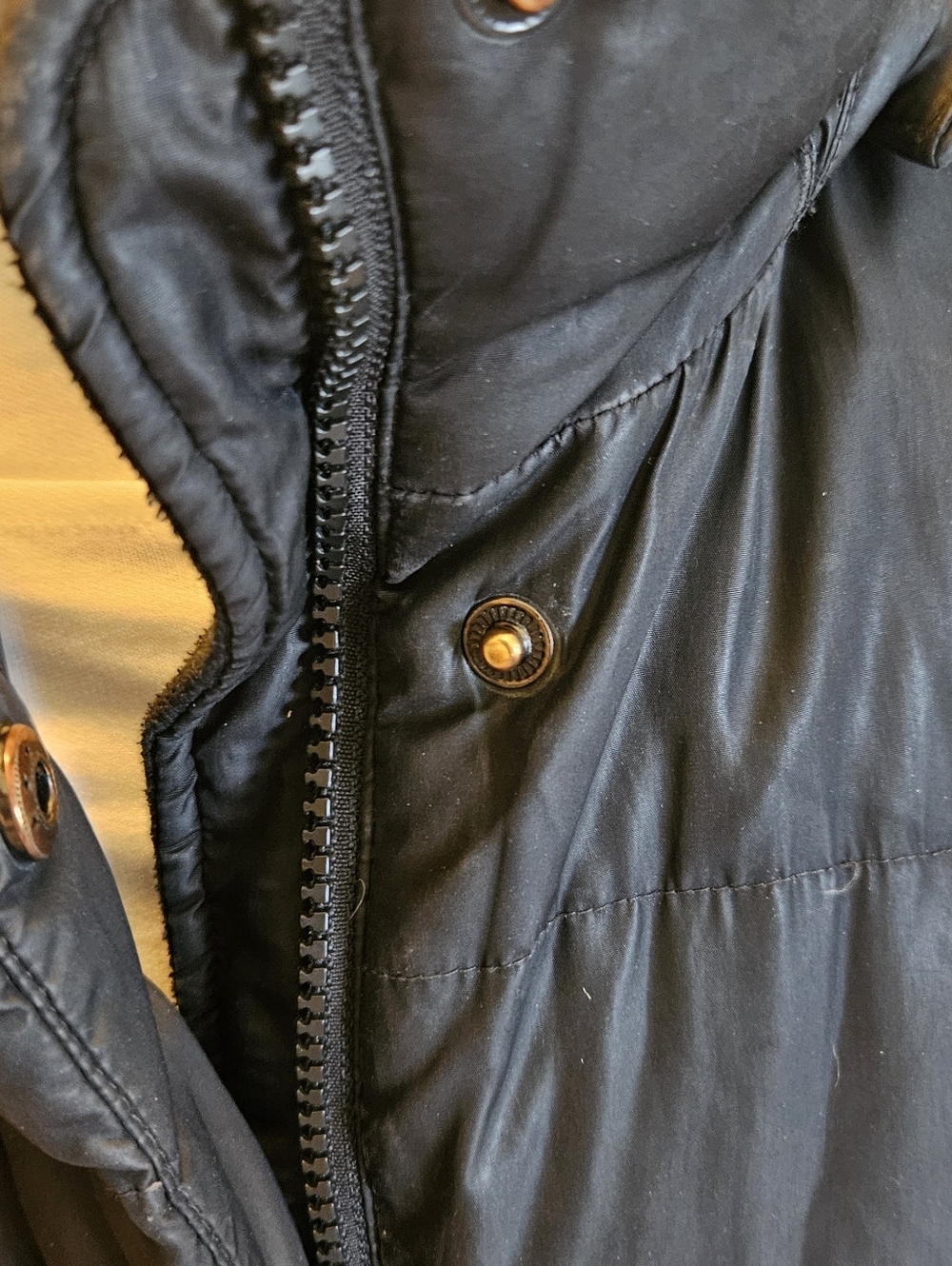 Eddie Bauer Long Down Puffer Coat Women's M Faux Fur Hooded Quilted Parka Warm - Picture 4 of 7